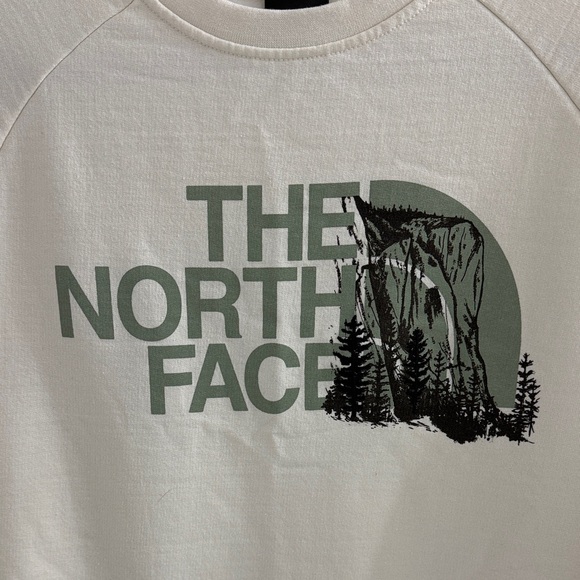 The North Face Cream Crewneck Sweater - Picture 2 of 4